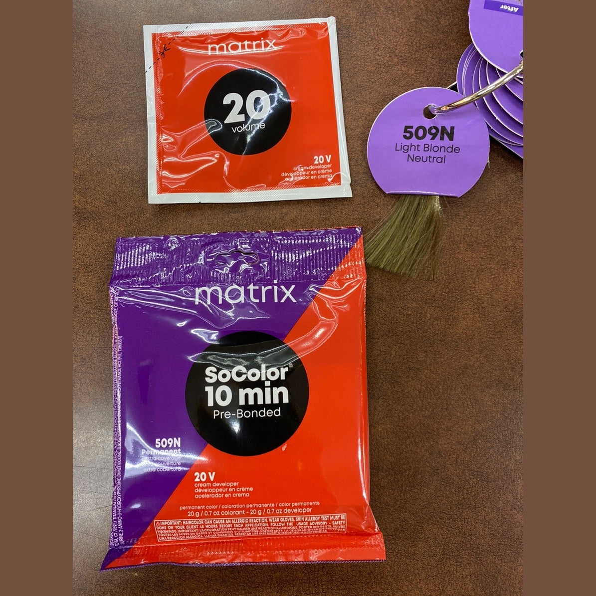 Matrix SoColor 10 Minute Hair Color & Developer • 509N Light Blonde ✔